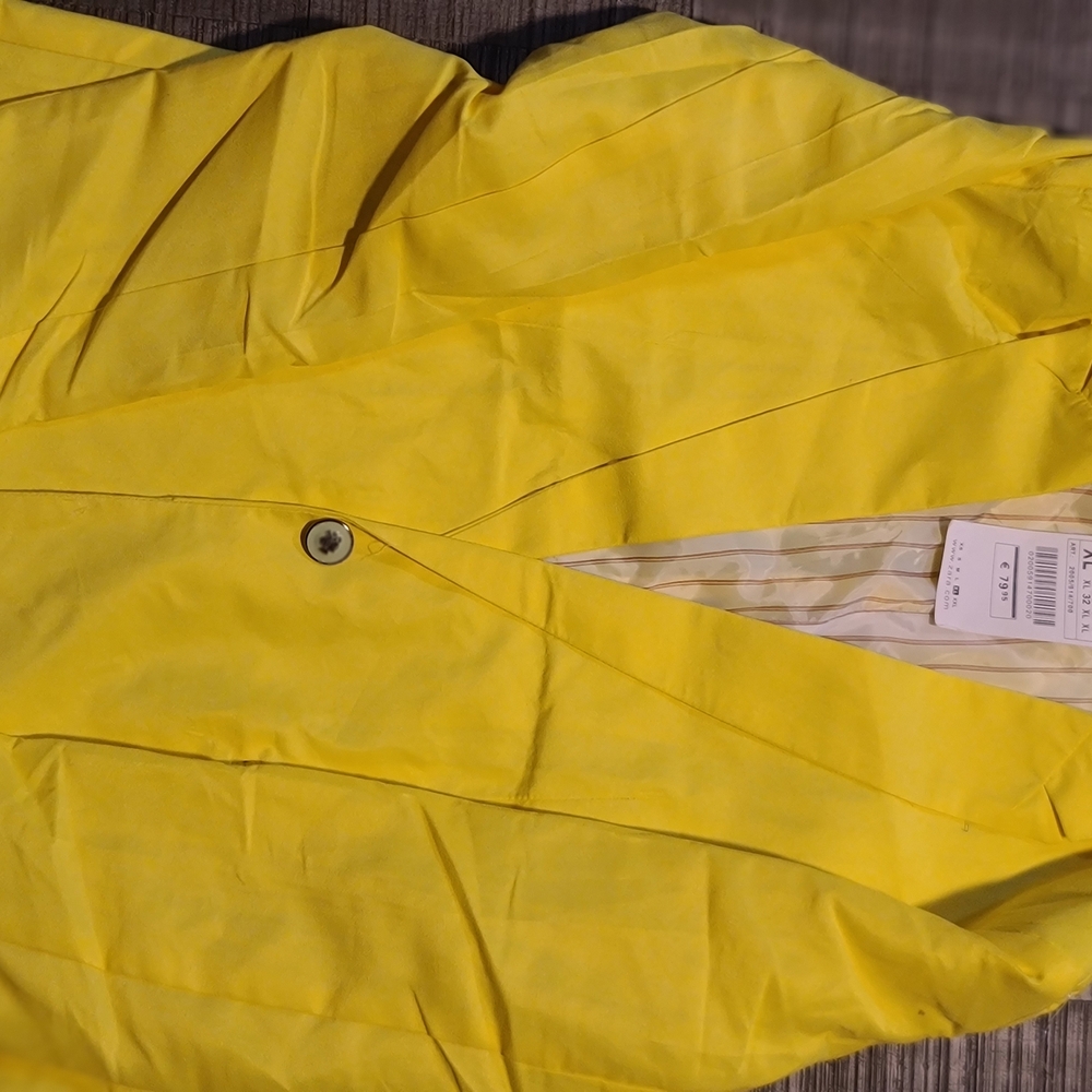 Zara New With Tags Yellow Blazer With Button Detail